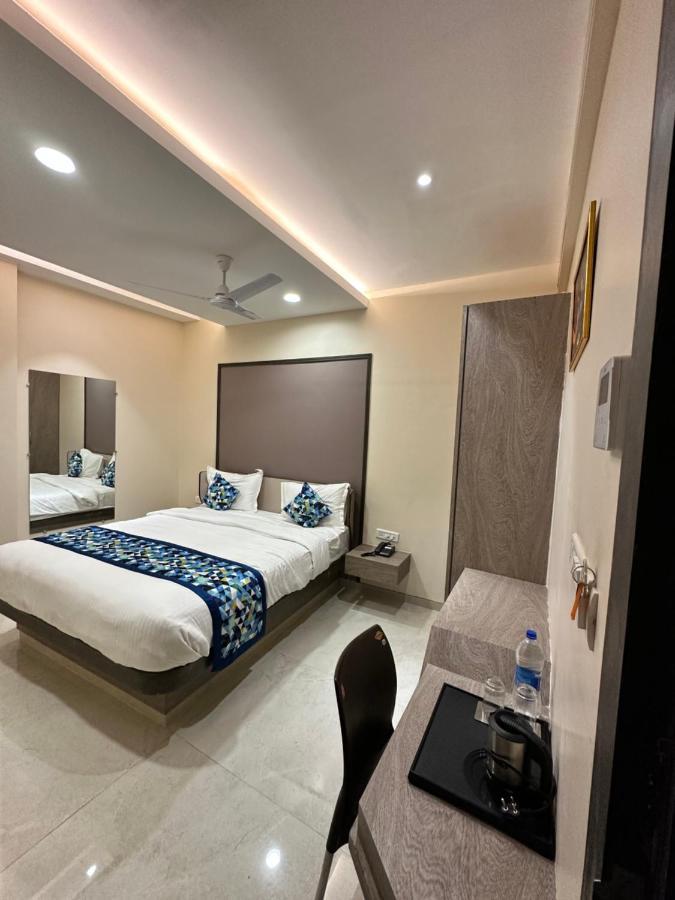 Hotel Pinaka Inn Лакхнау Экстерьер фото