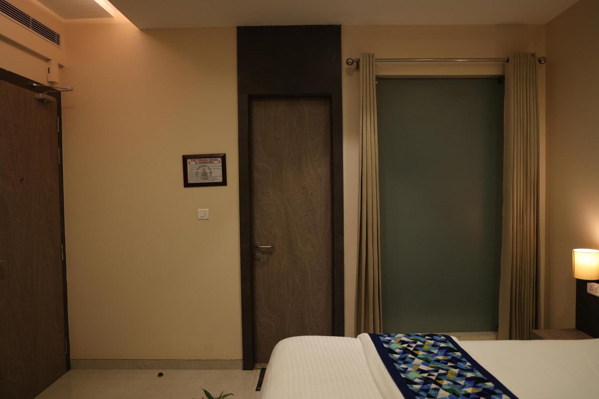 Hotel Pinaka Inn Лакхнау Экстерьер фото